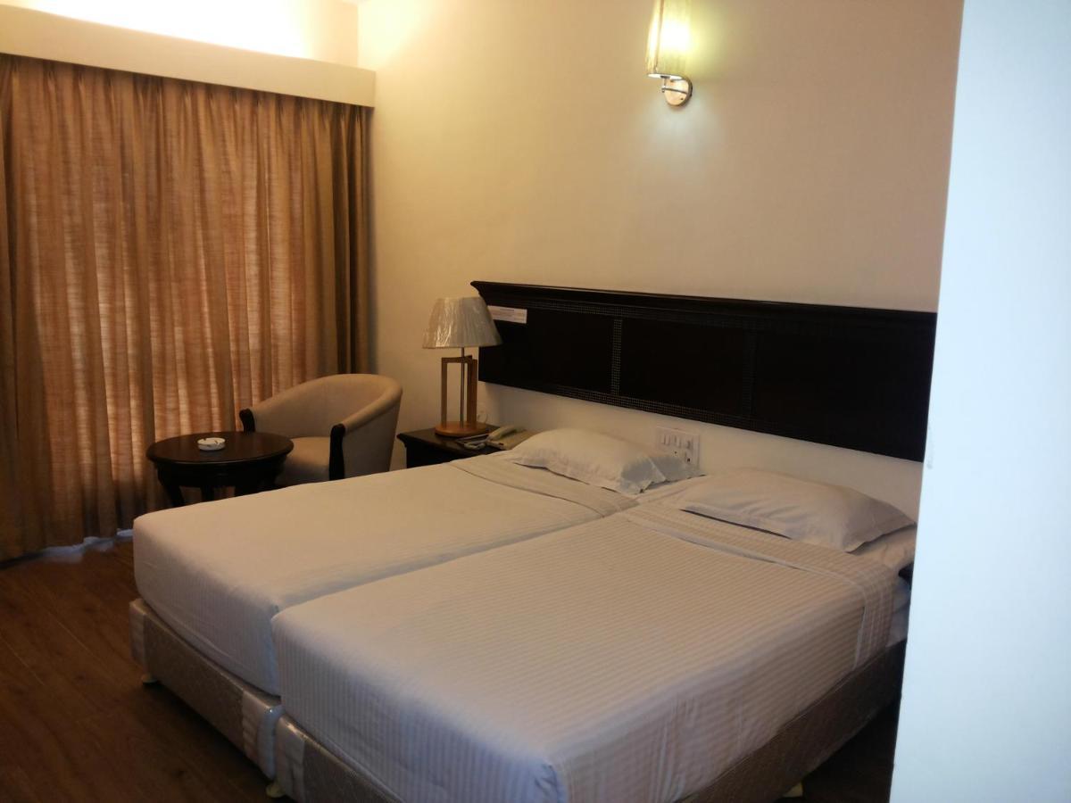 Inventree Hotels & Resort Hinjawadi Exterior photo