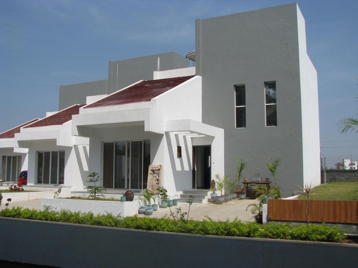 Inventree Hotels & Resort Hinjawadi Exterior photo