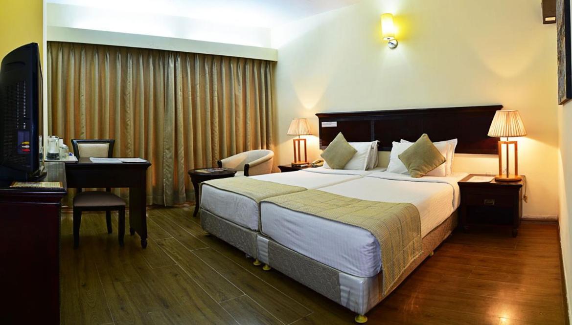 Inventree Hotels & Resort Hinjawadi Exterior photo