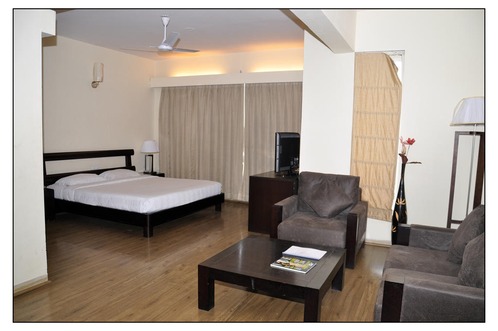 Inventree Hotels & Resort Hinjawadi Exterior photo